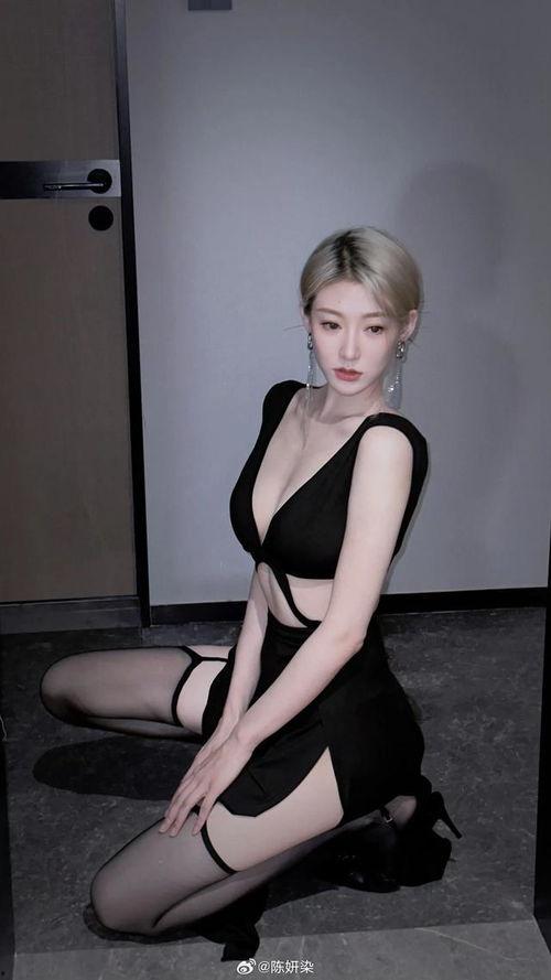 網(wǎng)紅大鵝陳妍染 網(wǎng)紅黑料網(wǎng)址,黑料網(wǎng)址引發(fā)的輿論風(fēng)波